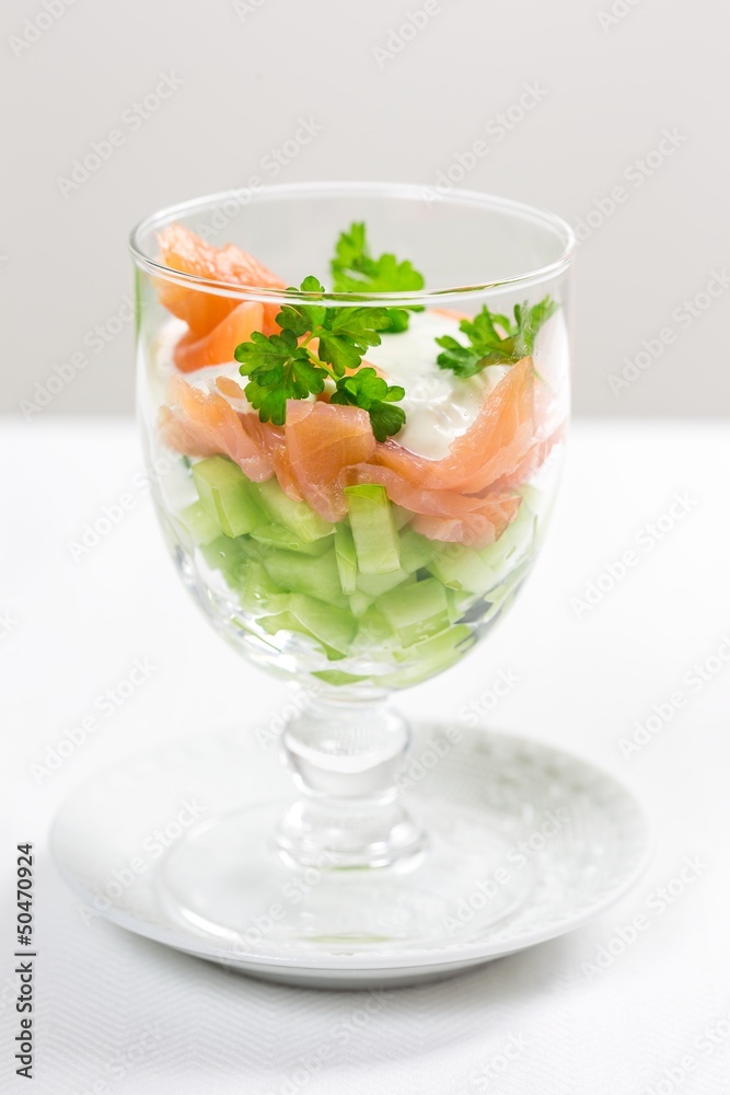 Smoked salmon and cucumber appetizer Smoked salmon and cucumber appetizer