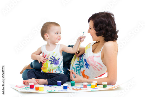 mother wih kid boy drawing ...