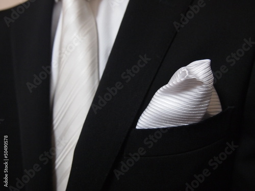 礼装とポケットチーフ