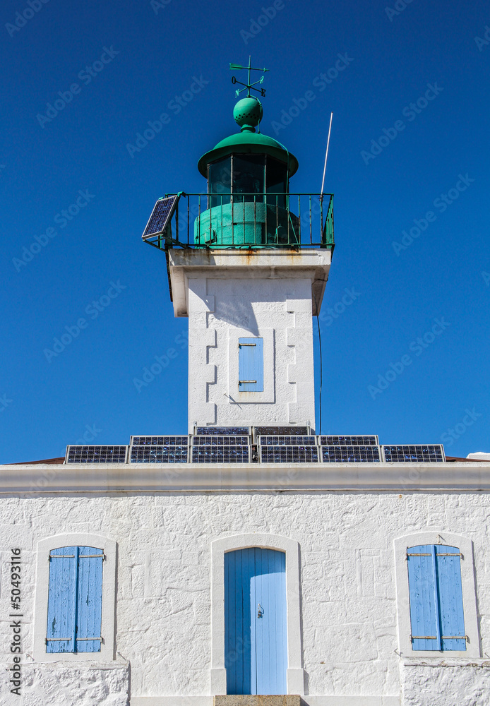 Phare de l'ile rousse vert blanc et bleu