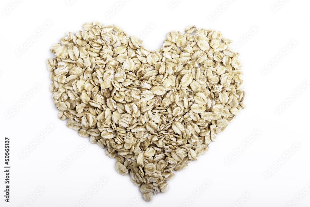 copos de avena sobre fondo blanco copos de avena sobre fondo blanco