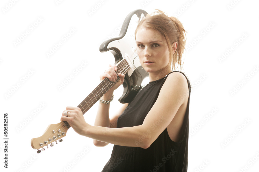Fototapeta premium Frau mit E-Gitarre