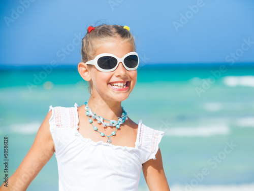 Cute teens girl in sunglasses