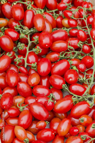 Red tomatoes