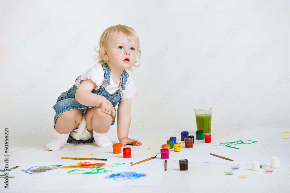 Girl painting Girl painting