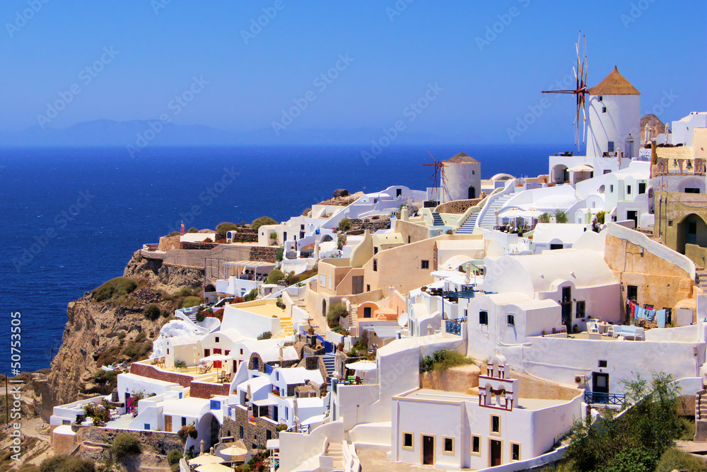 Picturesque view of the village of Oia, Santorini, Greece