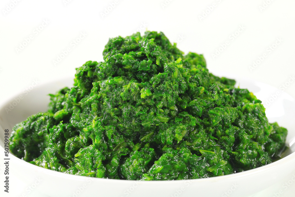 Fototapeta premium Chopped spinach