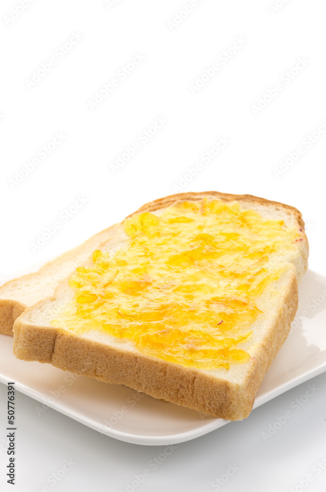 食パンにマーマレードジャム 食パンにマーマレードジャム