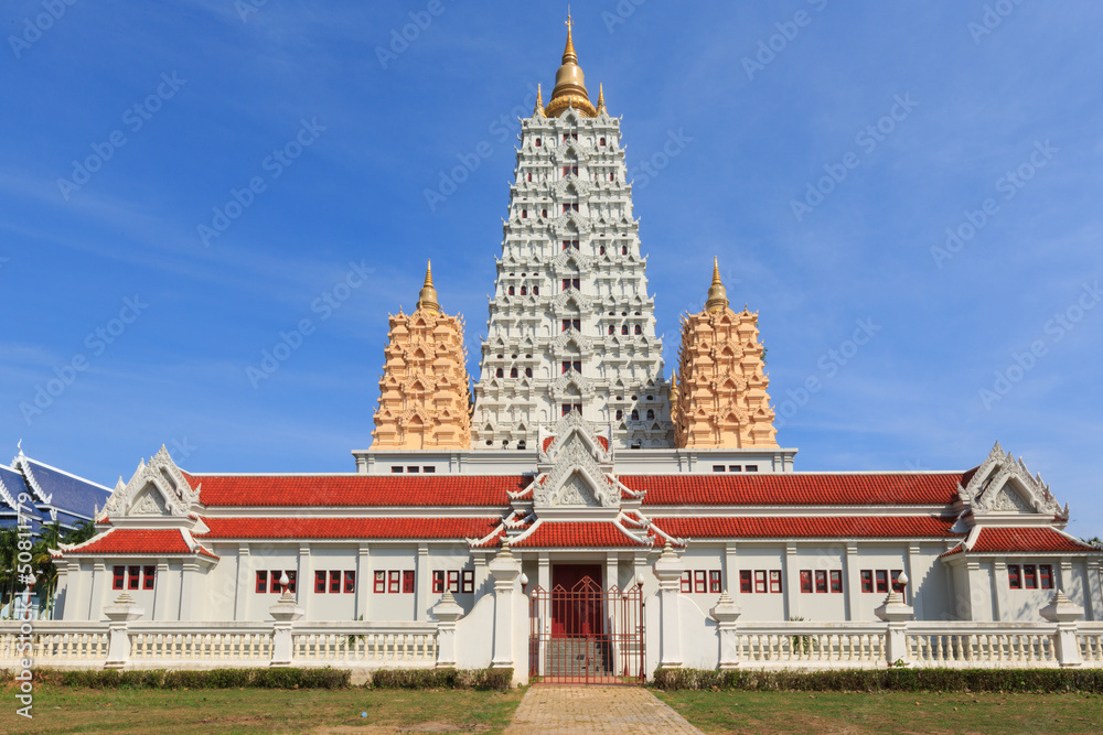 Fototapeta premium Beautiful temple