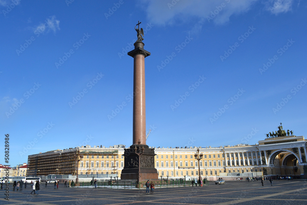 Fototapeta premium Alexander Column on Palace Square