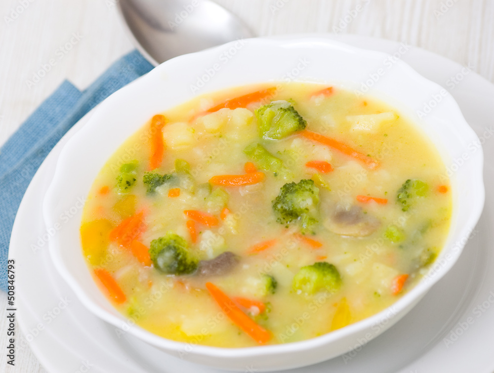 Vegetable broccoli soup