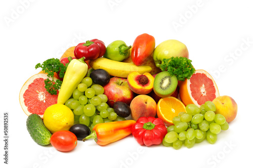 Fototapeta Naklejka Na Ścianę i Meble -  fruits and vegetables isolated on a white background