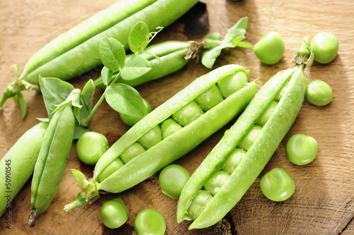 Fresh green peas