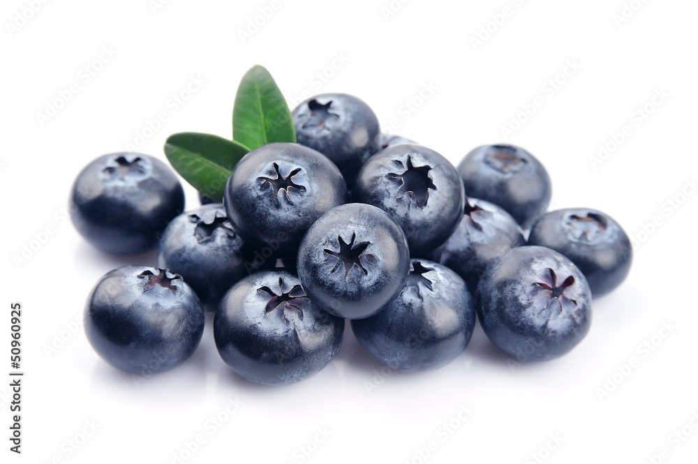 Blueberries with leaves Blueberries with leaves