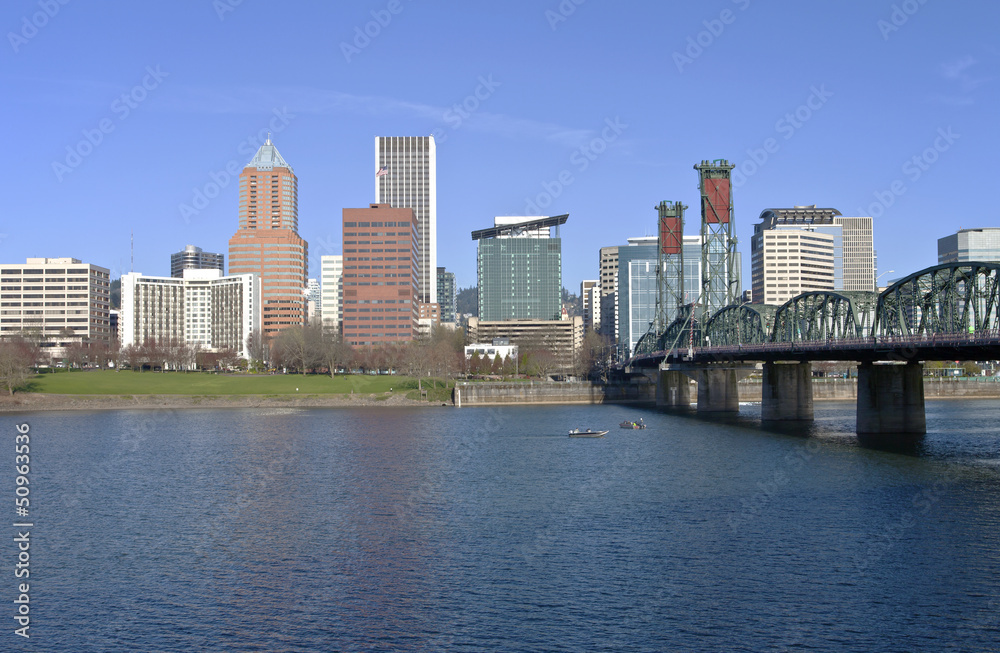 Portland Oregon skyline and river.