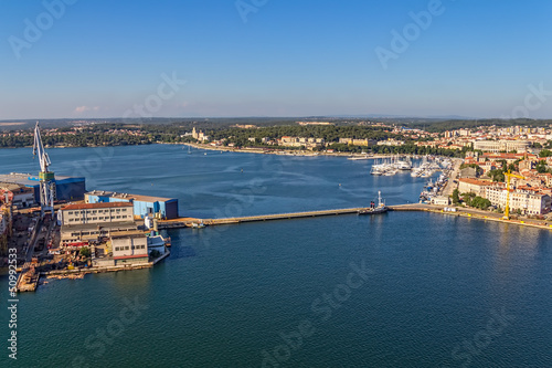 Pula panorama with old shipyard © Dario Bajurin
