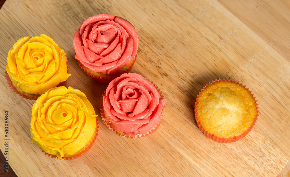 Cupcakes on a pastry board