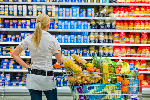Obraz na płótnie Auswahl in einem Supermarkt