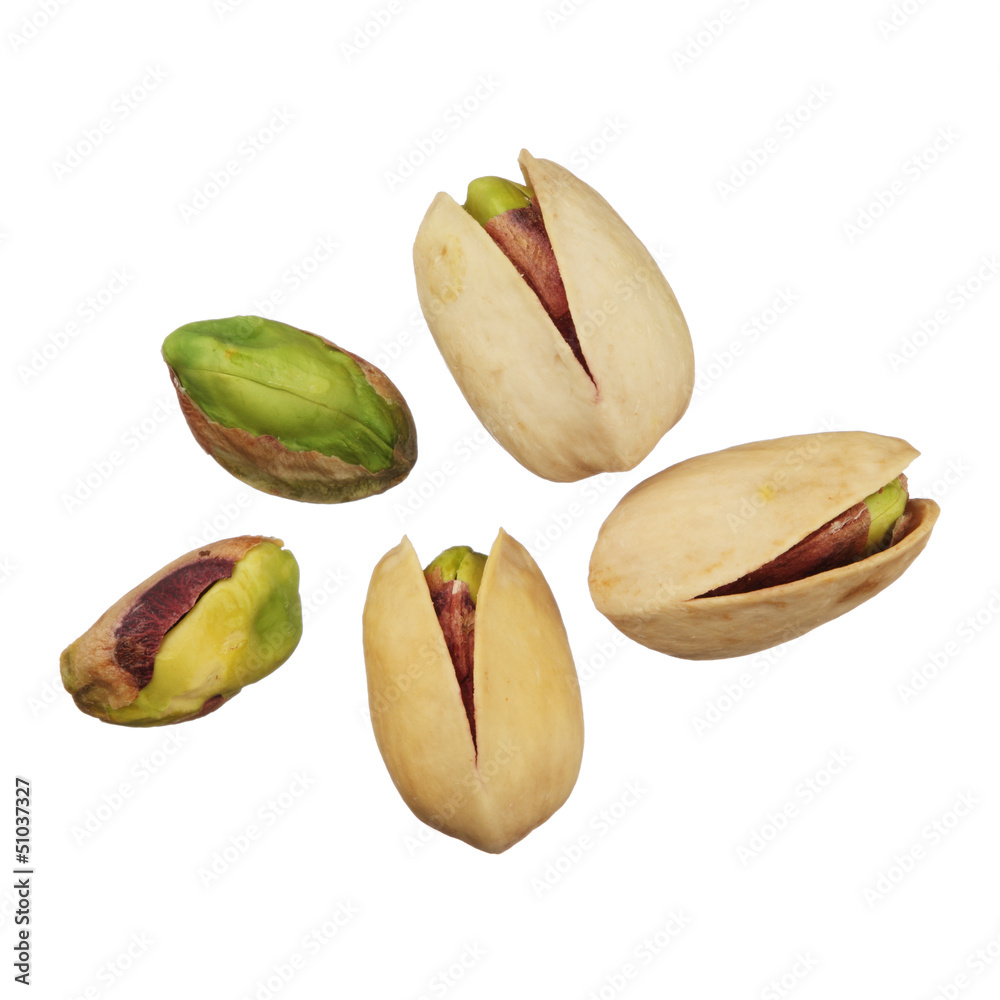 Fototapeta premium Pistachios nuts isolated on white background, close up
