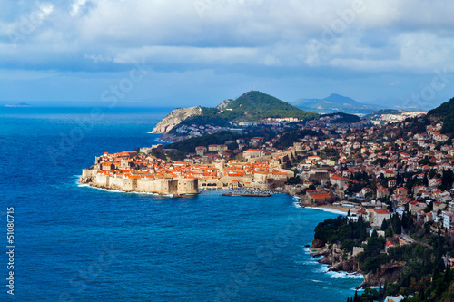 Fototapeta Naklejka Na Ścianę i Meble -  Panorama of Dubrovnik with Clouds Above