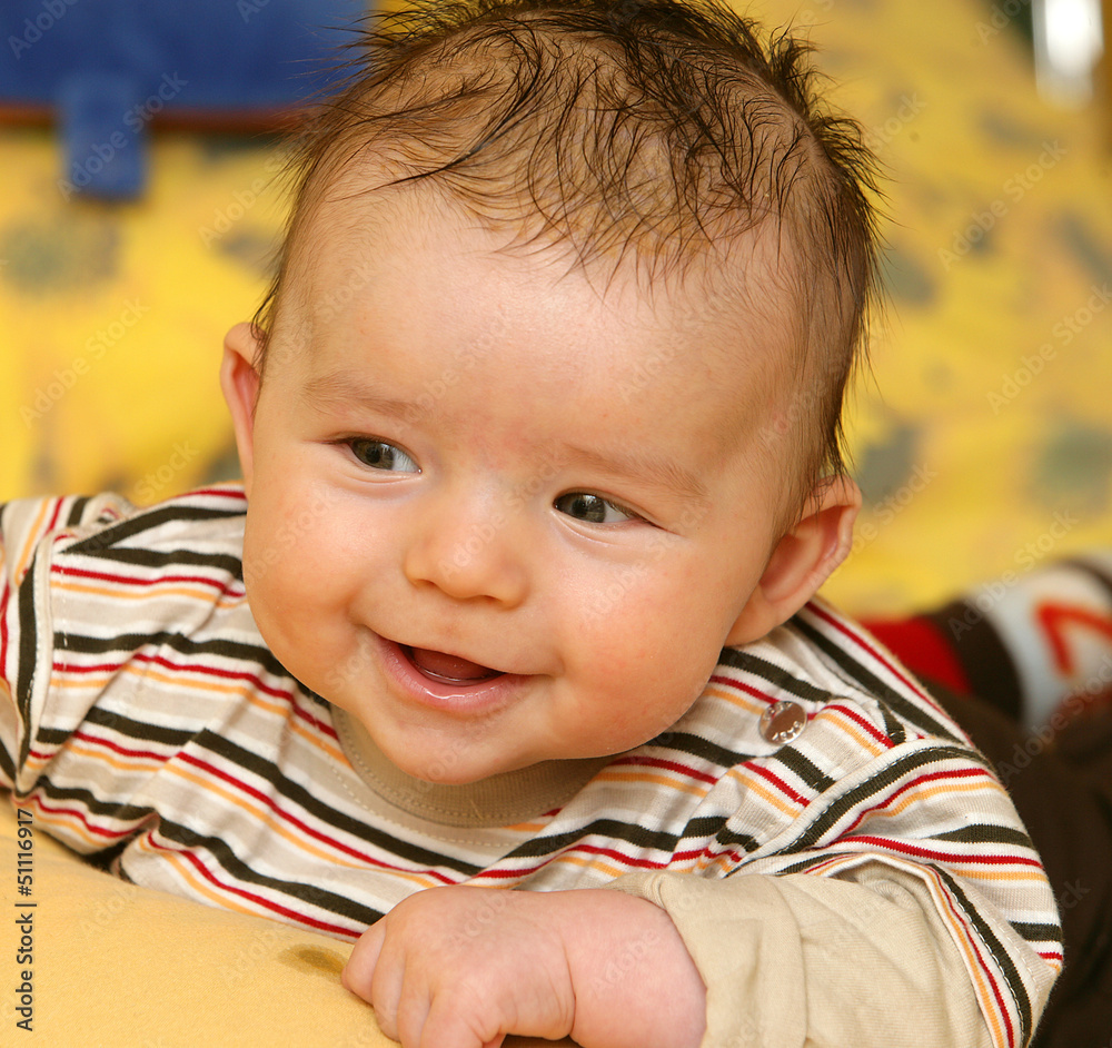 Baby Schläft Viel 4 Monate 4 Monate altes Baby. Stock-Foto | Adobe Stock