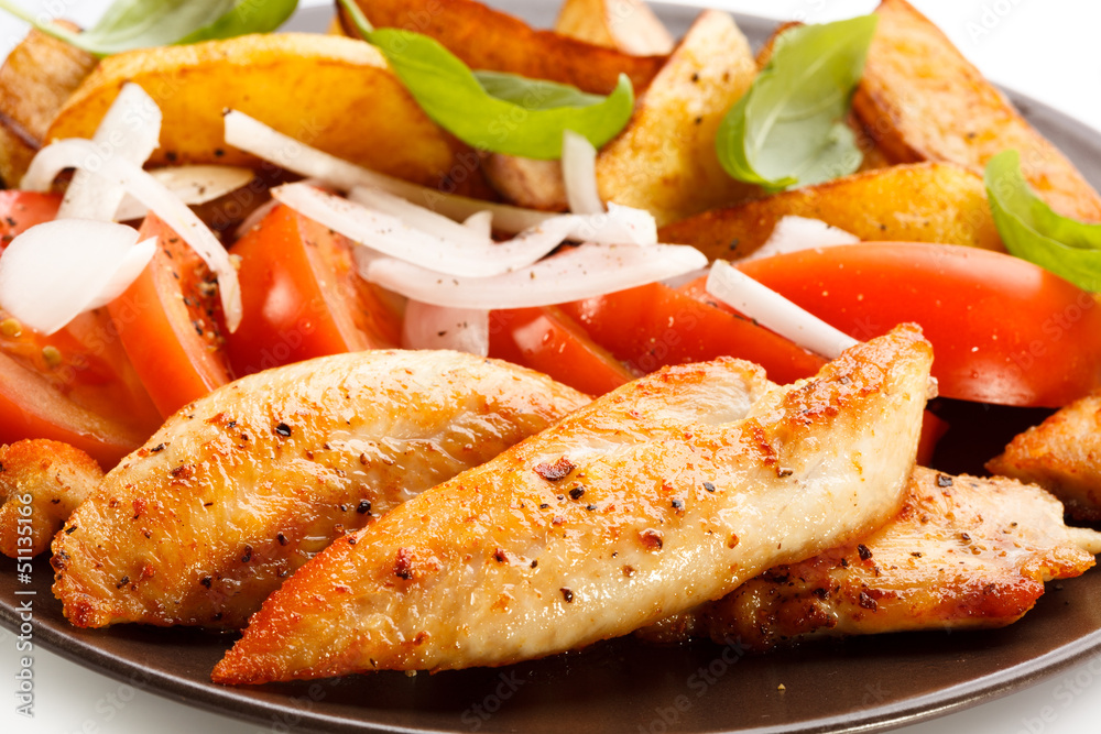 Grilled chicken breasts with cheese and baked potatoes Grilled chicken breasts with cheese and baked potatoes