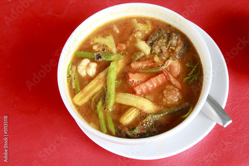 Sour soup made of tamarind paste.