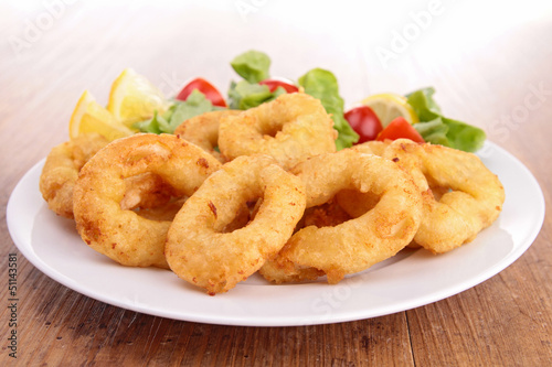 fried calamari and lettuce