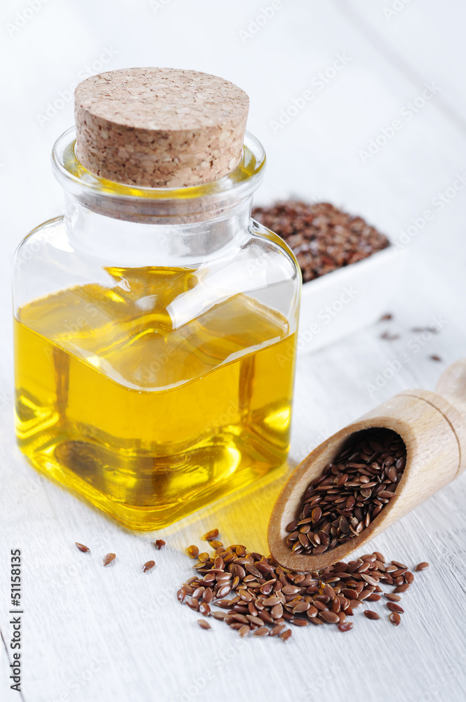 Linseed oil and flax seeds Linseed oil and flax seeds