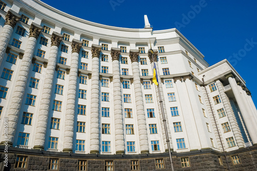 Здание правительства Украины в Киеве