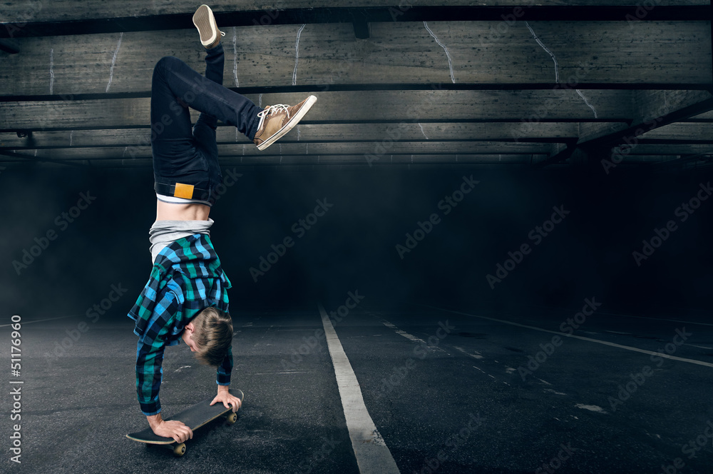 Handstand on a Skateboard Stock-Foto | Adobe Stock