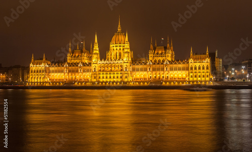 Photography The Budapest Parliament at night - Hungary