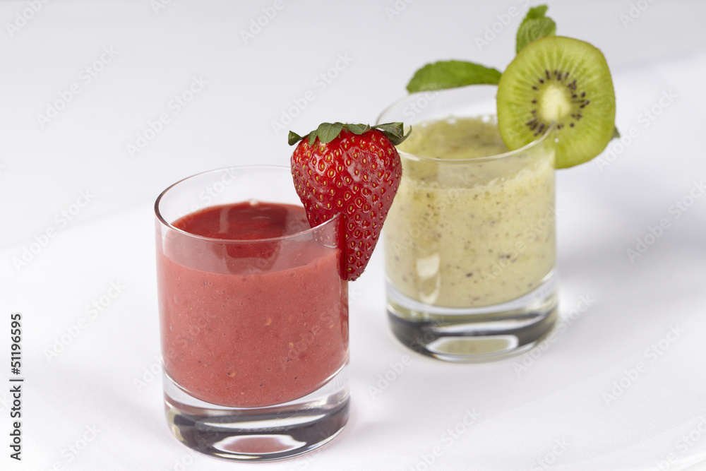 Smoothie - Erdbeeren, Kiwi und Minze Smoothie - Erdbeeren, Kiwi und Minze