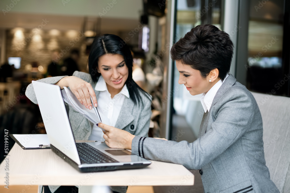 Fototapeta premium Businesswomen at a meeting