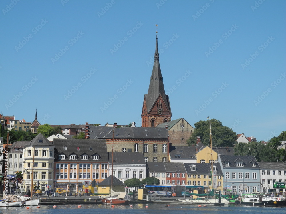 Hafen und Marienkirche in Flensburg