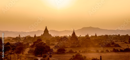Sunset in Bagan © Dario Bajurin
