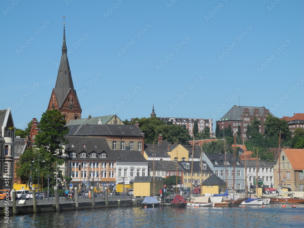 Hafen und Marienkirche in Flensburg
