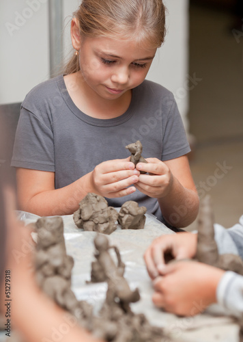 Little girl sculpts