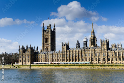 Le Palais de Westminster    Londres