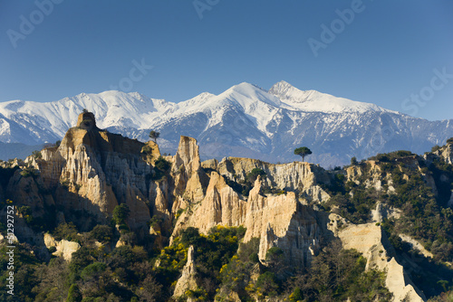 Le Canigou depuis les Orgues d'Ille sur Têt