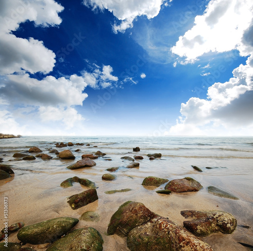 sea sand sun beach blue sky thailand landscape nature viewpoint © thaiview