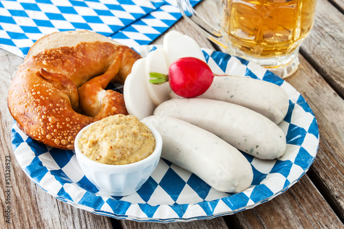 Weißwurst und Bier photo