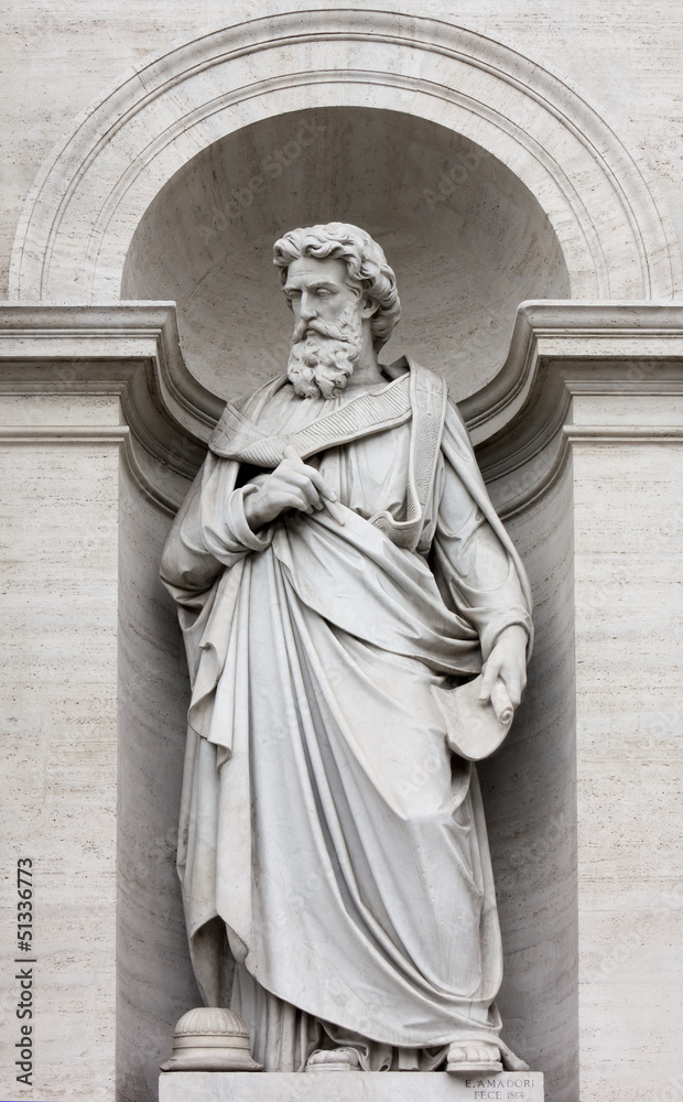 Fototapeta premium Neoclassic Marble Statue in its Niche