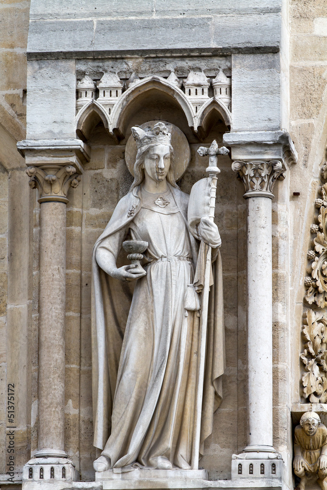 Sculptures of saints of Notre Dame de Paris