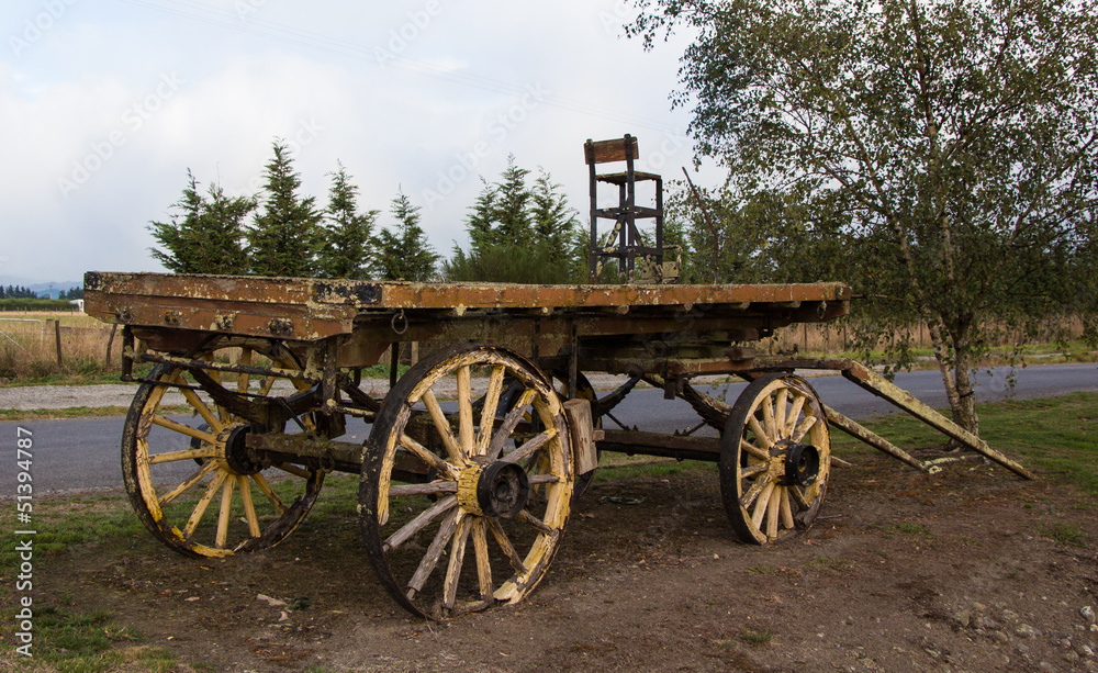 Obraz premium Old Farm Wagon