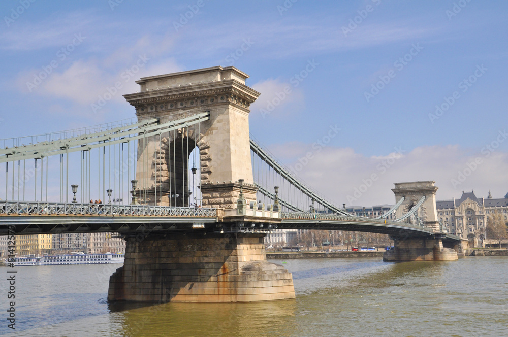 Obraz premium Kettenbrücke in Budapest, Ungarn