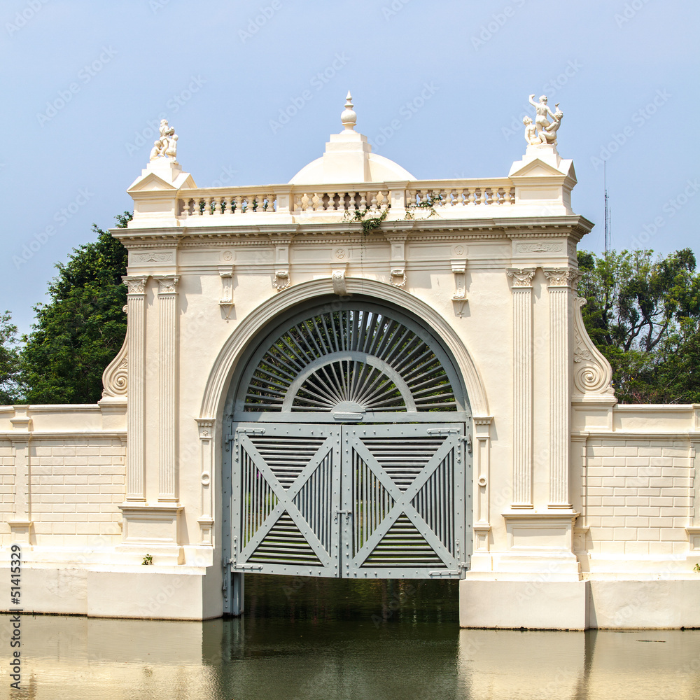 Naklejka premium Landscape Bang Pa In Palace