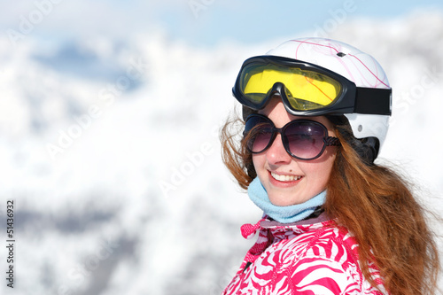 sourire adolescente ski