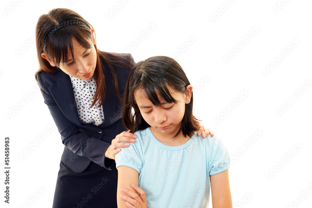 疲れた表情の女の子