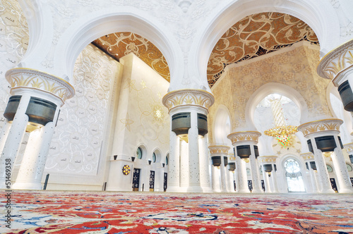 Sheikh Zayed mosque in Abu Dhabi inside photo